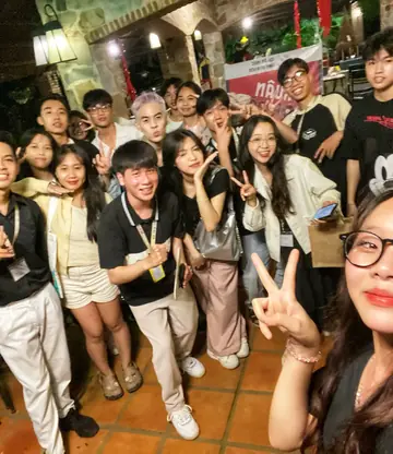 Xuân họp mặt 2024